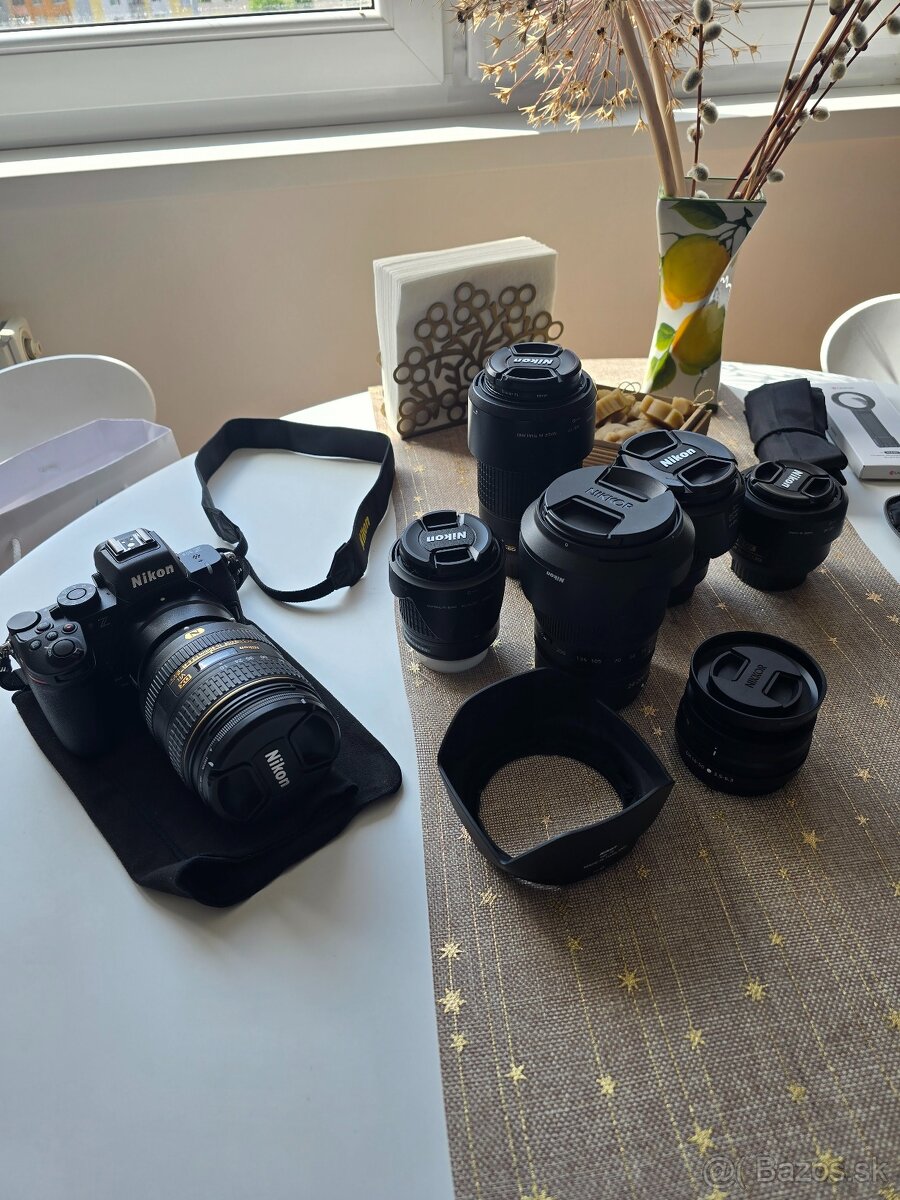 Predam NIkon D5300 + kompletnu sadu 4 objektivov