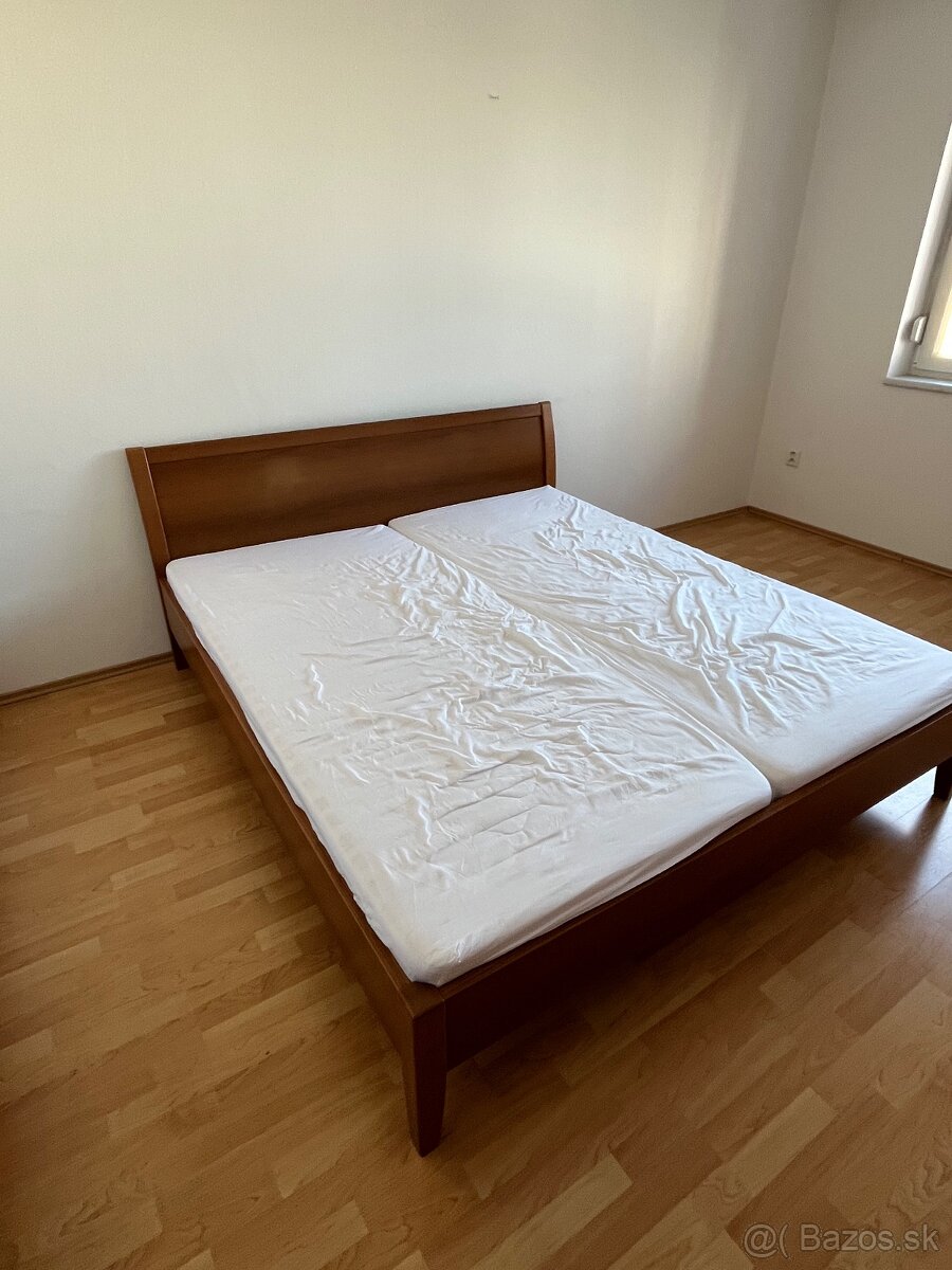 Predam postel 200x180