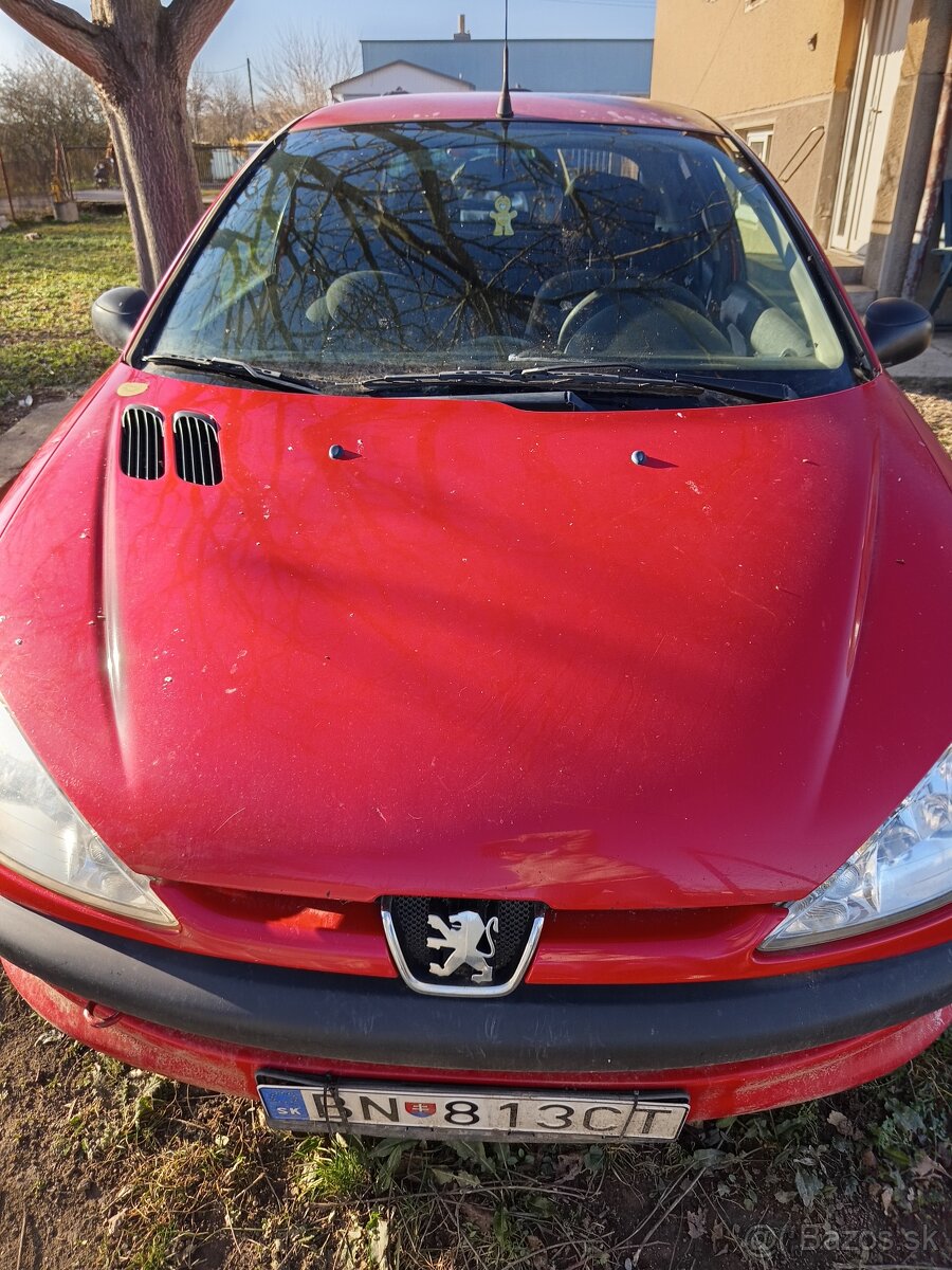 Peugeot 206