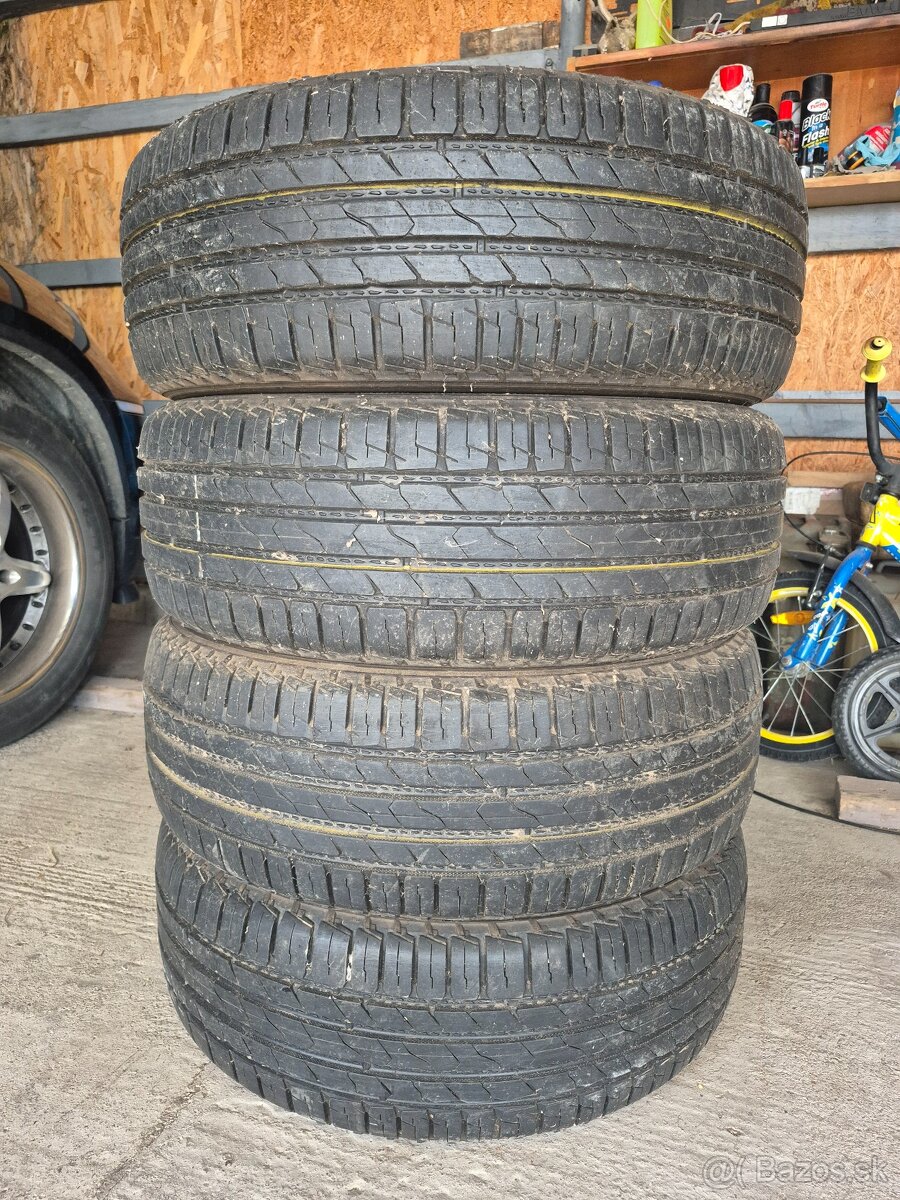 215/65/R16
