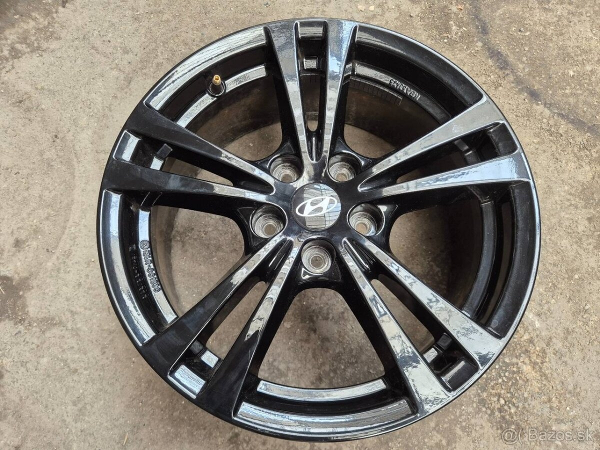 5x114,3 r17 ET43,5 x 7J elektróny HYUNDAI. KIA