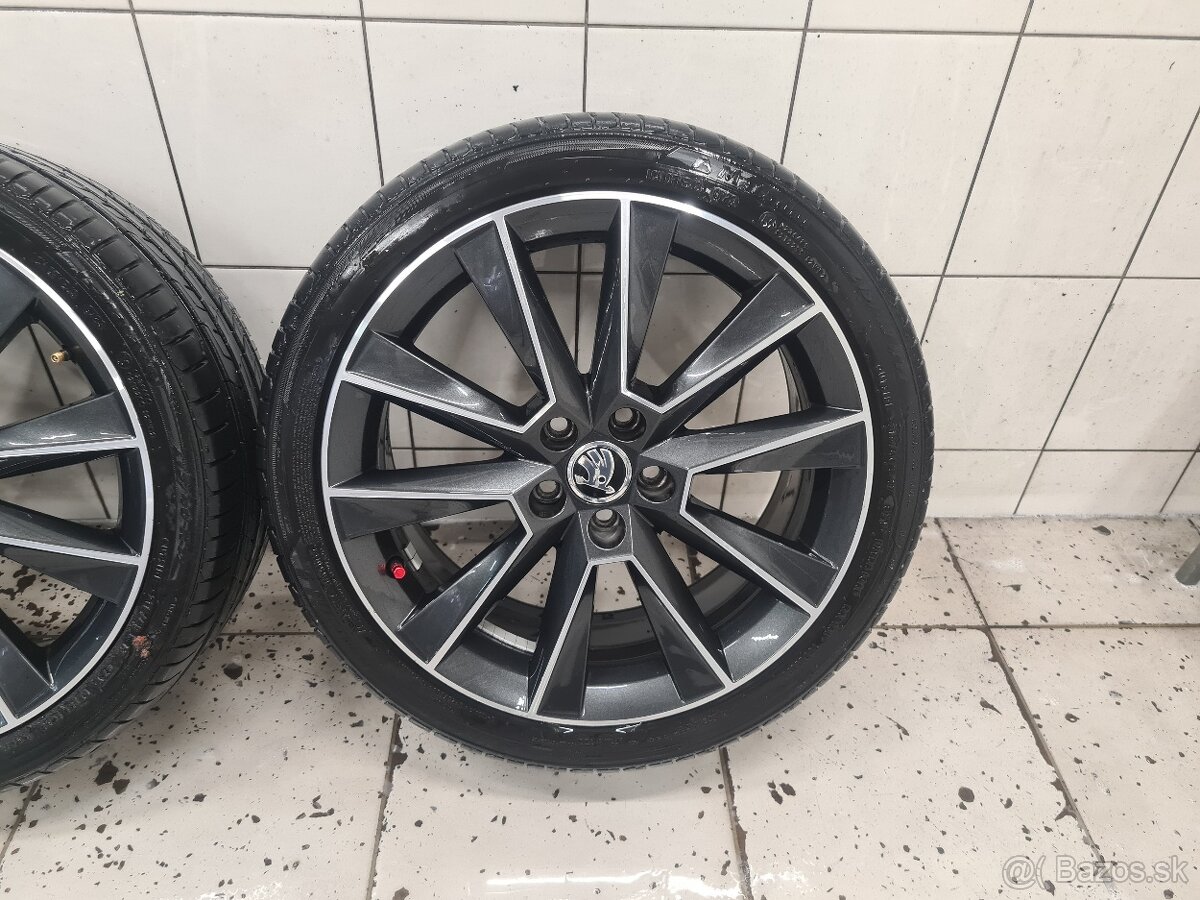 Škoda SAVIO R17 5x100
