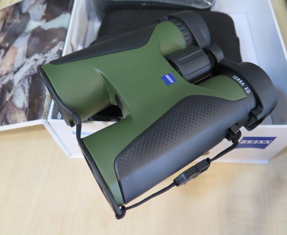 Predám nový ďalekohľad ZEISS Terra ED 10x42 Green