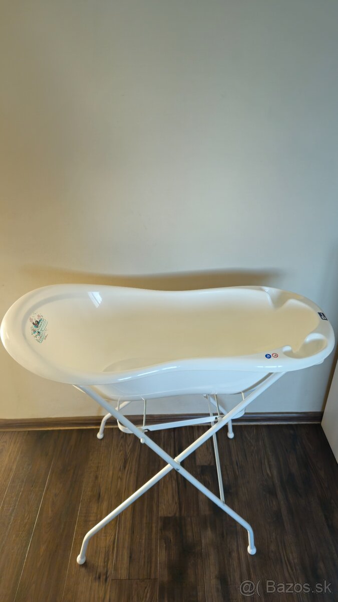 Detska vanicka so stojanom