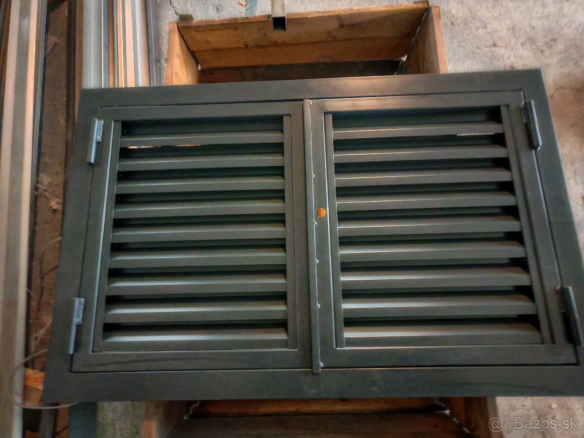 Dvierka na plynovú/ elektrickú skrinku