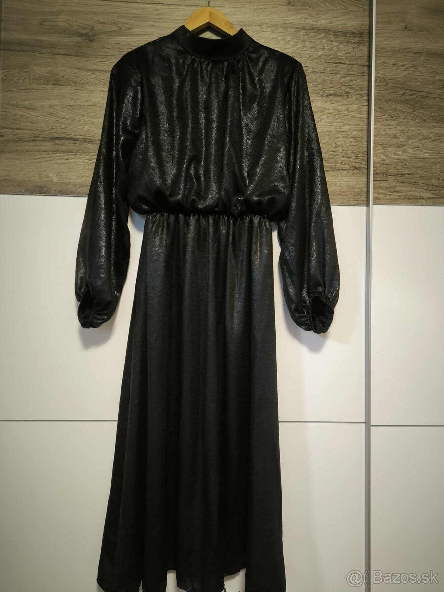 Dámske šaty čierne M
