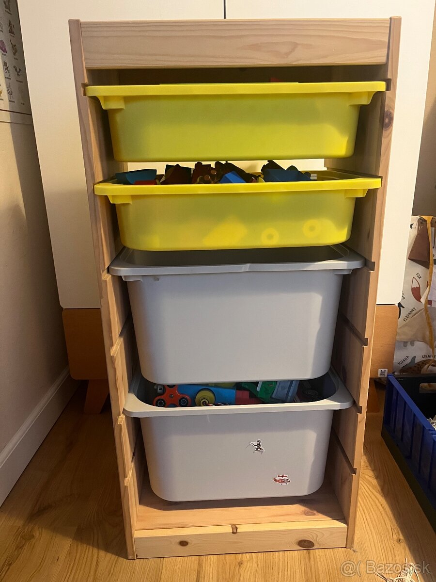 IKEA Trofast ram 44x91cm s boxami