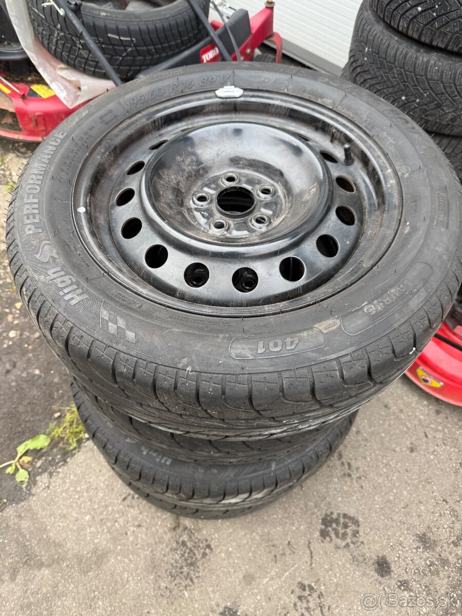 Letné kolesa Toyota