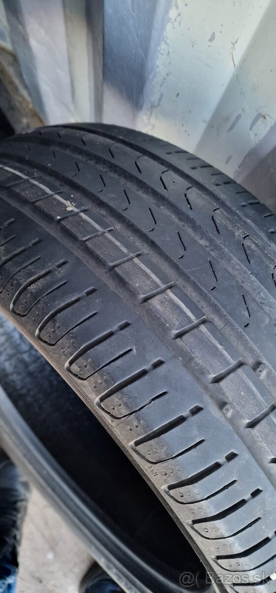 235/50 R19 99V Letné Pirelli