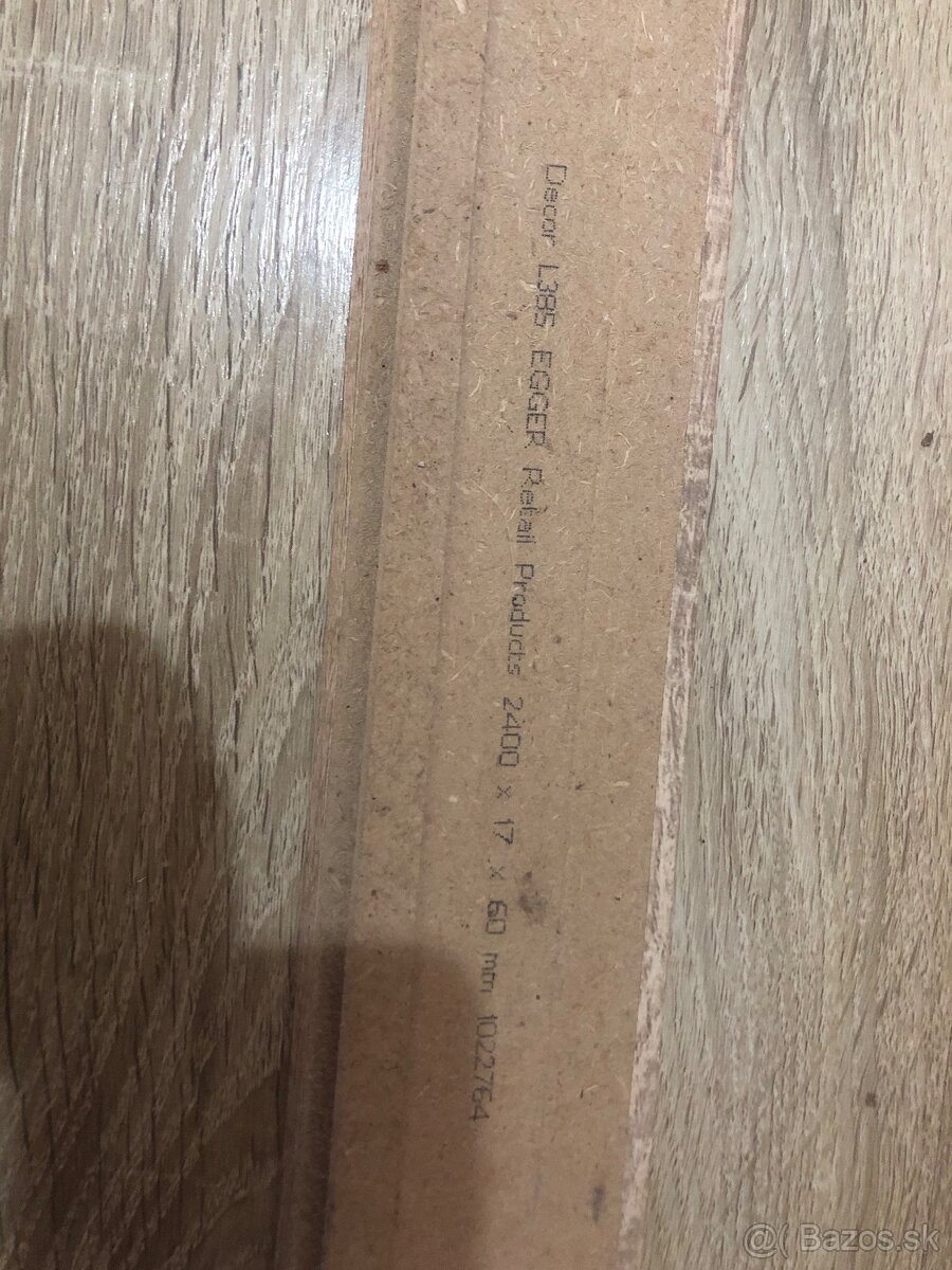 Soklova lišta Egger- dub