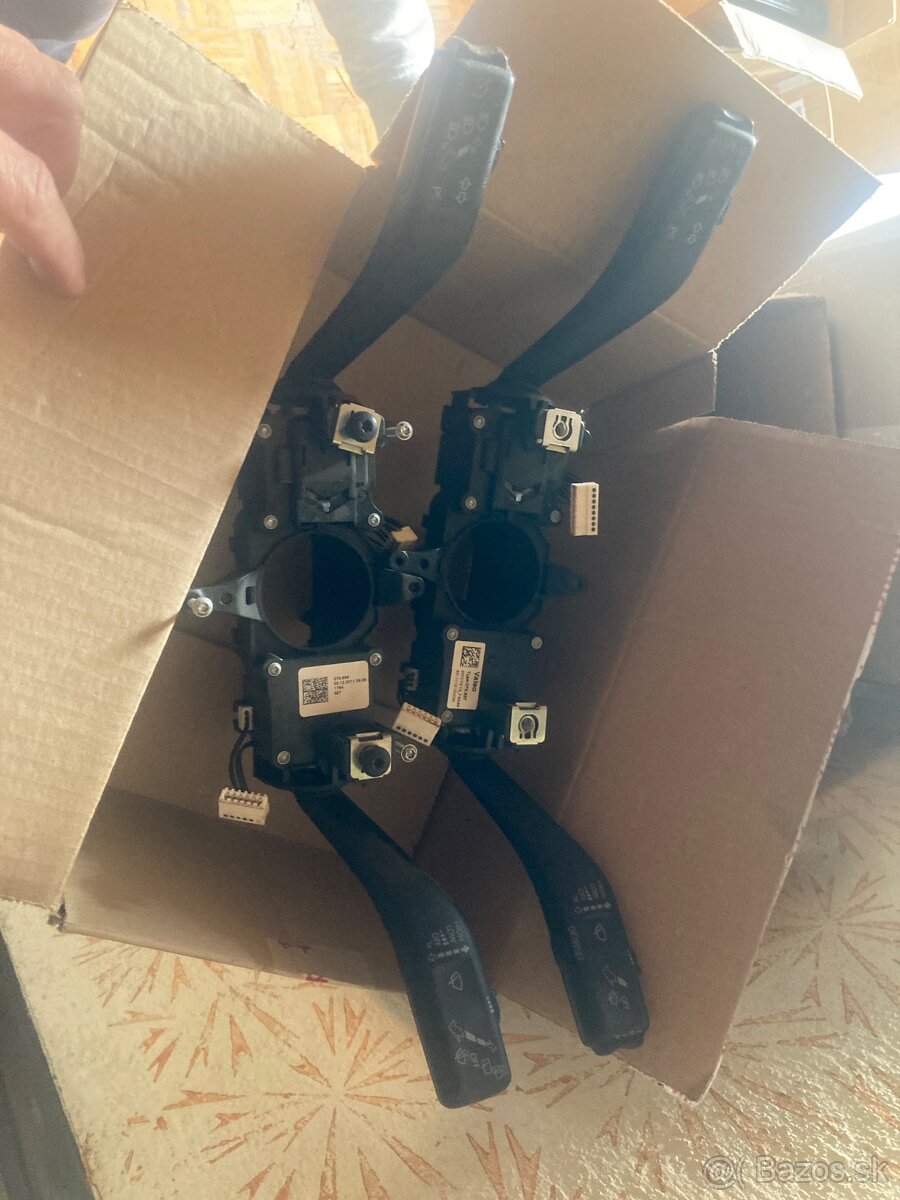 Páčka smeroviek a stieračov