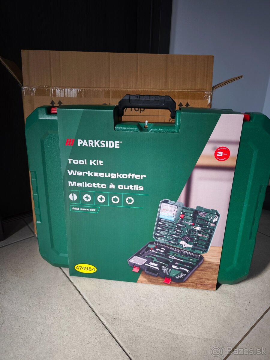 Kufor s náradím parkside