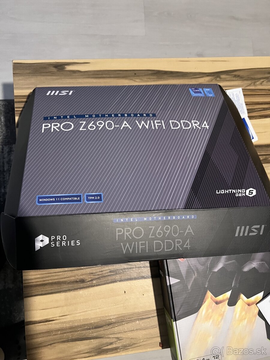 MSI Intel PRO Z690-A WIFI / Ryzen 9 3900x / 16GB DDR4 RAM