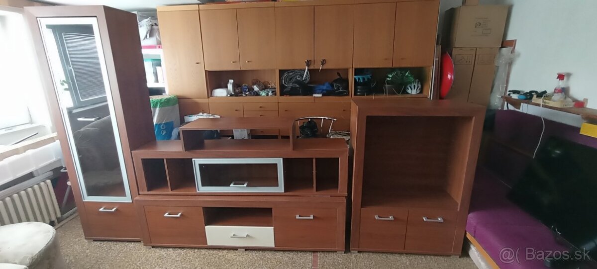 Obývacia stena