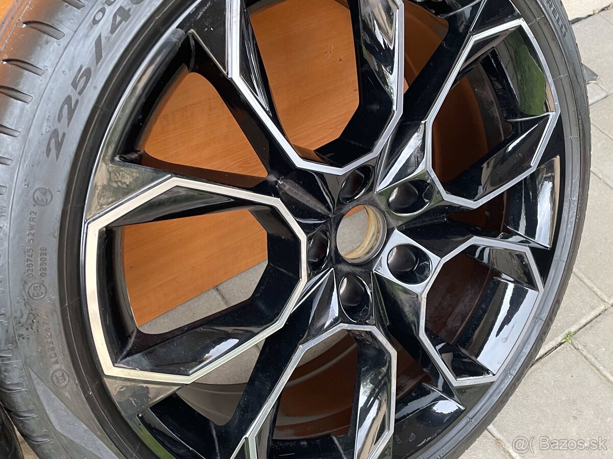 EXTREME schwarz orig.skoda 5x112 7,5j x19 ET 51 VW Seat