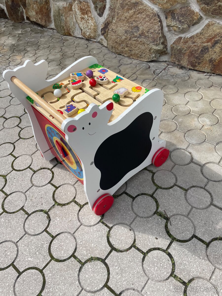 Detské drevené chodítko veľká motorická kocka Medveď