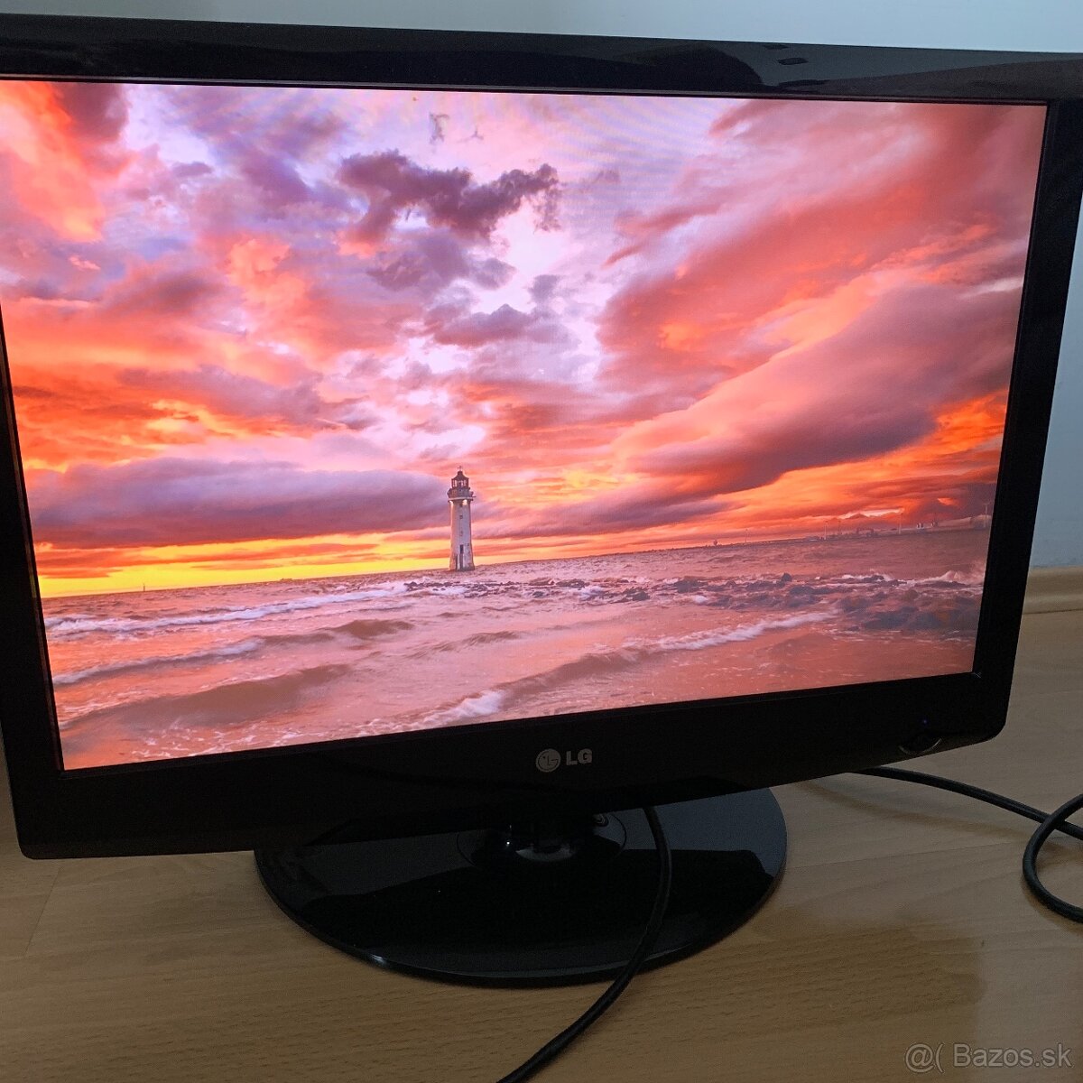 LG 22LG3000