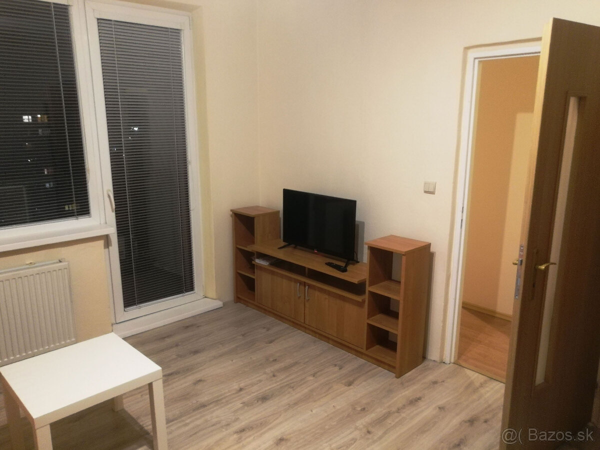 1izb v centre Kosic