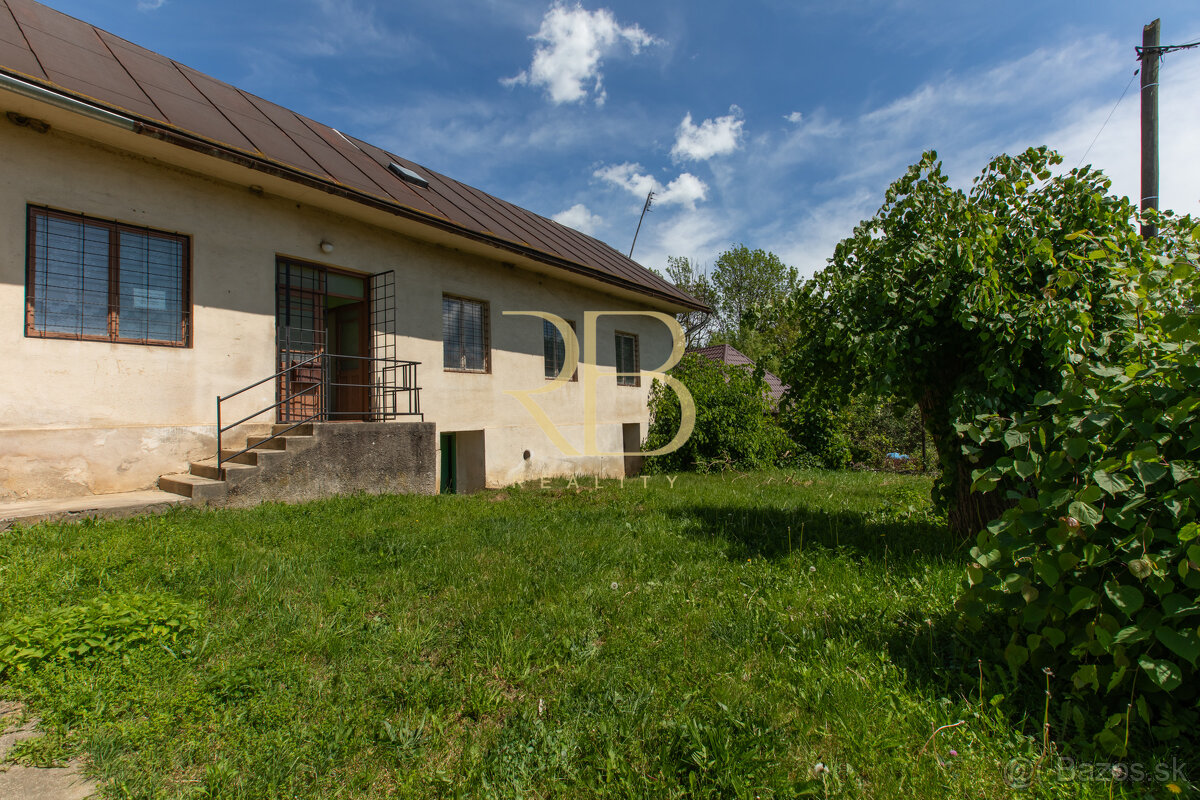 NA PREDAJ Komerčný objekt - obec Poproč
