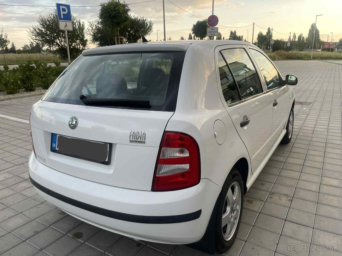 Predám Škoda Fabia 1.2 benzín 44 kw Rok výroby 2004 čerstvo
