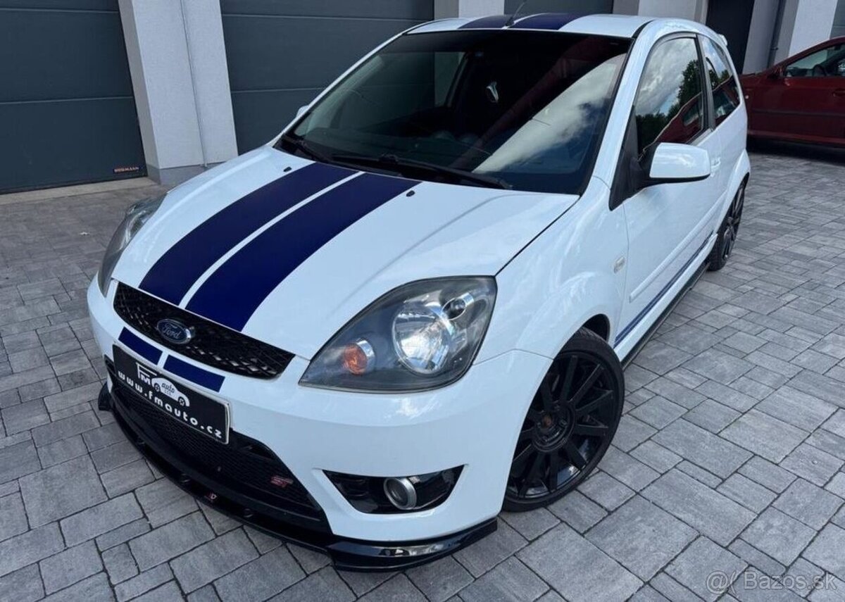 Ford Fiesta 2.0 ST benzín manuál 110 kw