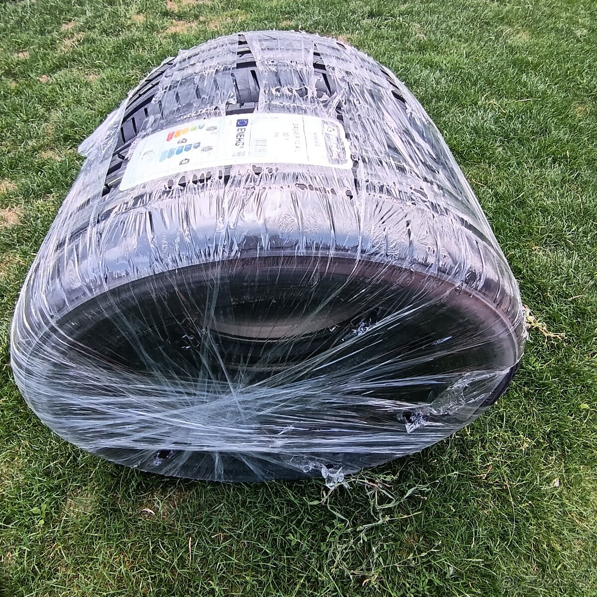 Matador 245/45 r18