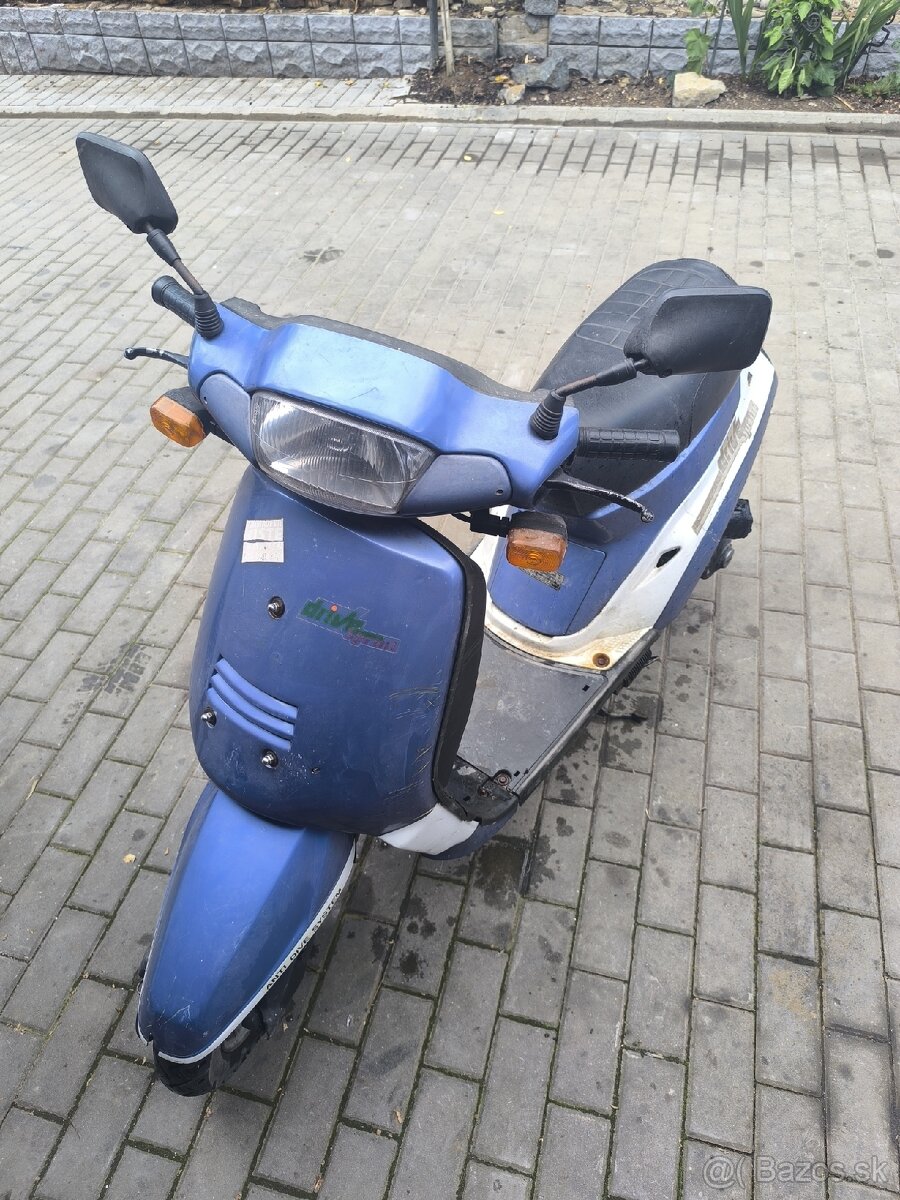 Skúter 50ccm