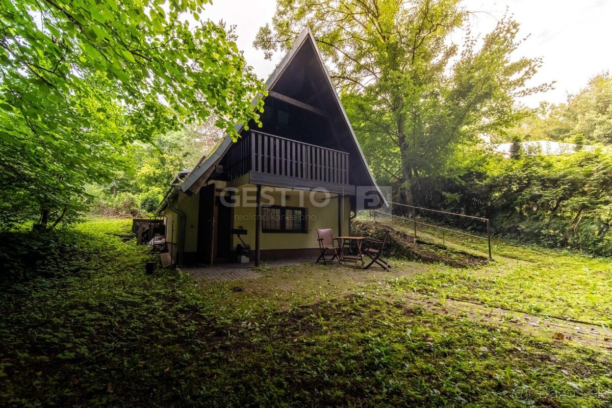 GESTTO | REKREAČNÁ CHATA OBKLOPENÁ VOĽNOČASOVÝMI AKTIVITAMI