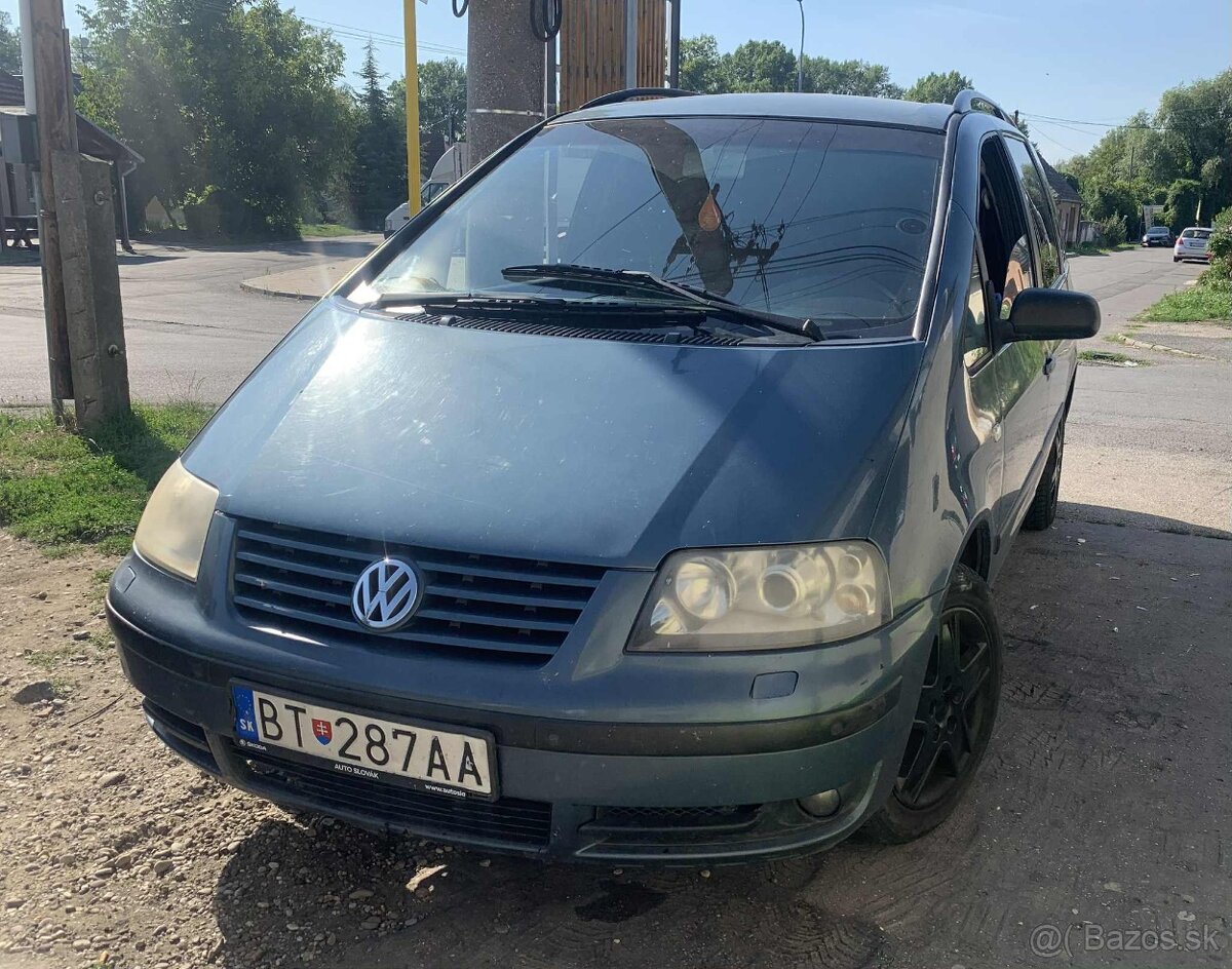 Predam volkswagen sharan 1.9tdi 85kw