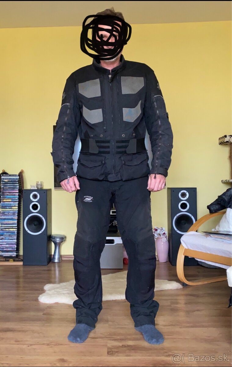 Stadler oblečenie na motorku.