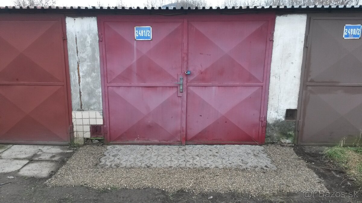 GARAŹ - MICHALOVSKÁ