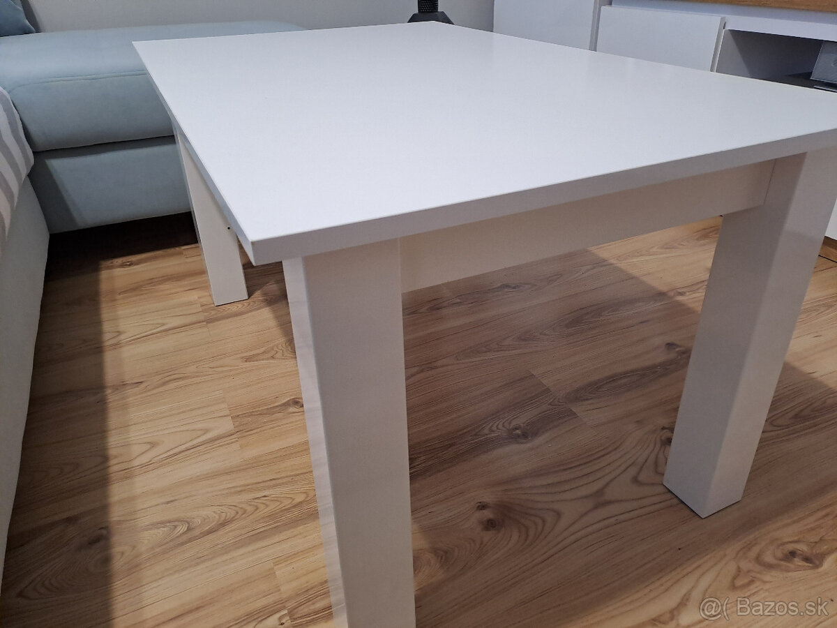 Konferenčný stolík - biely