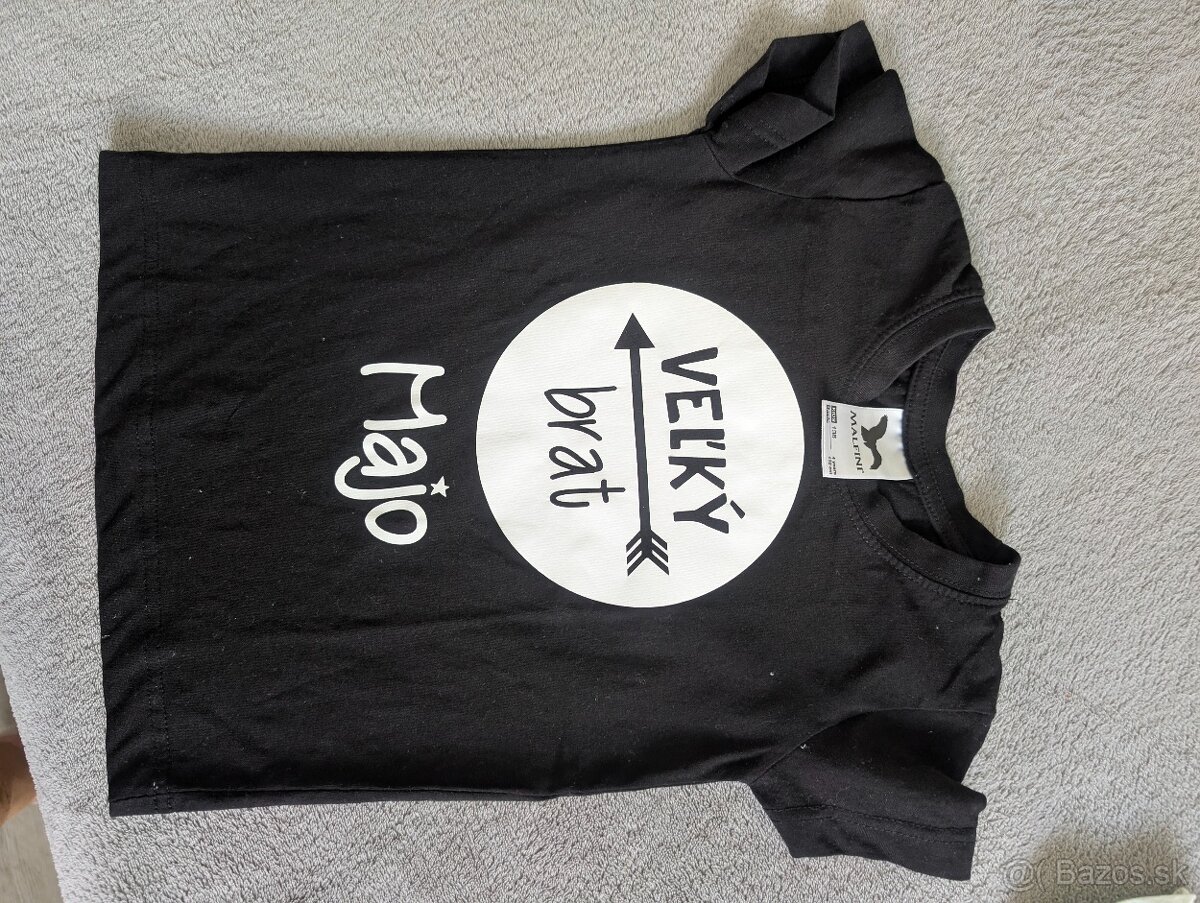 Tričko s nápisom Majo