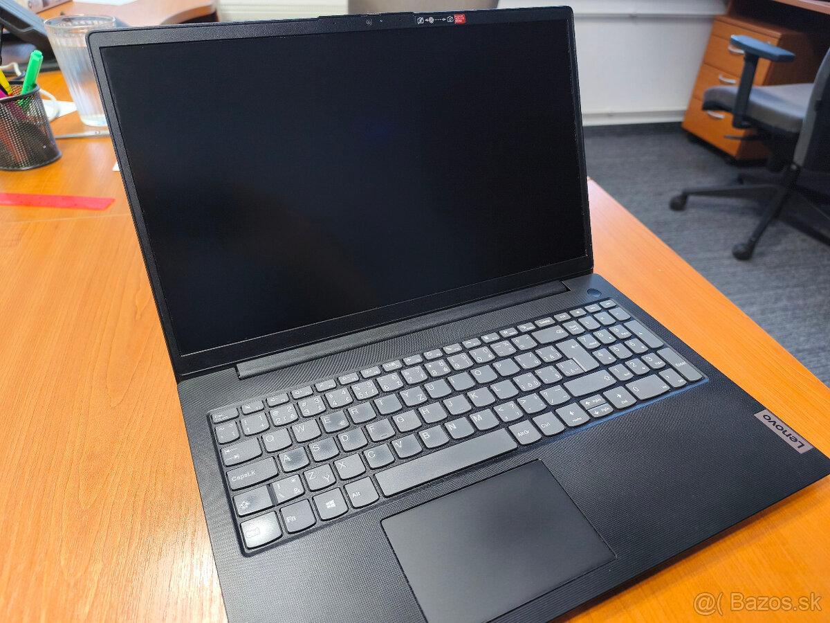 Predam notebook Lenovo V15 G2
