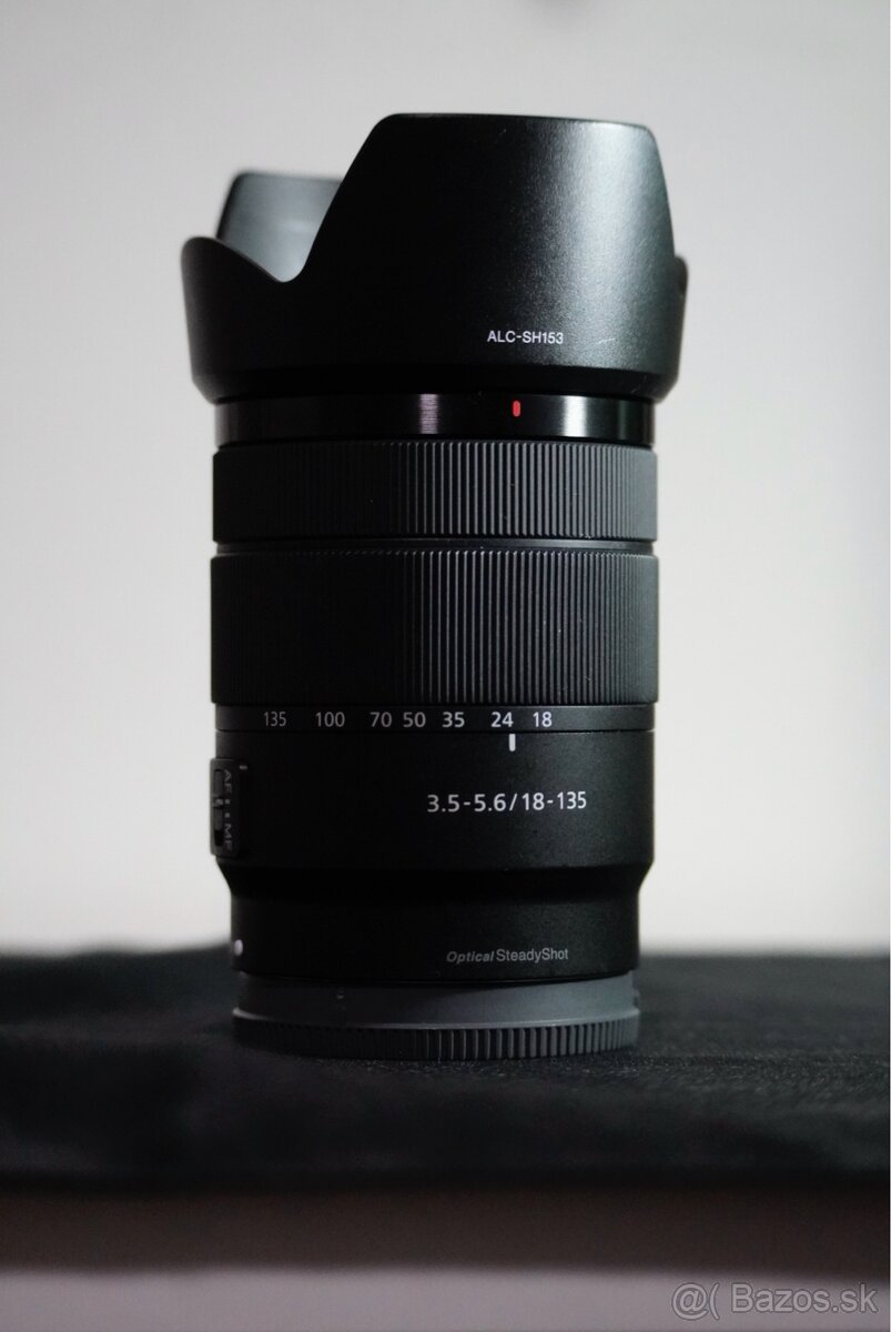 Sony E 18-135mm F 3.5-5.6