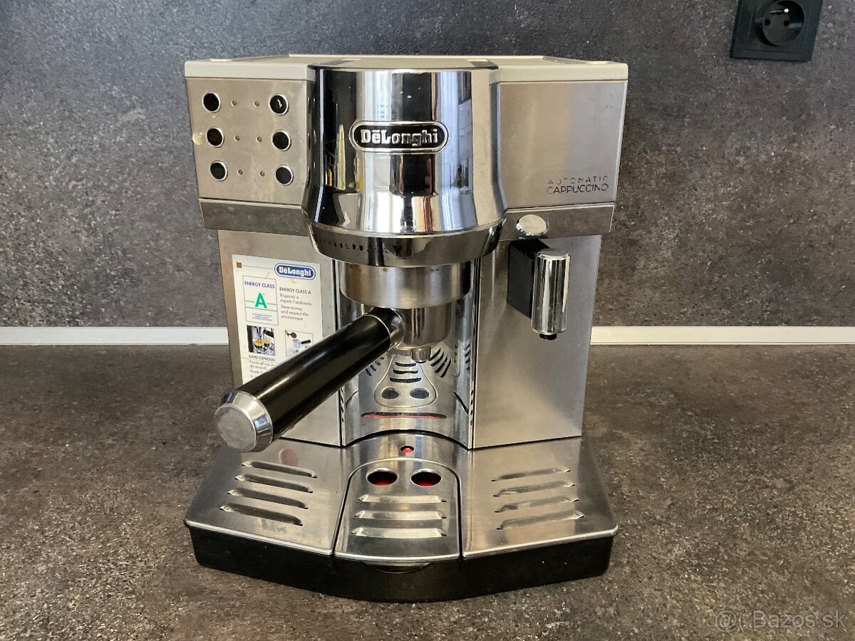 Pákový kávovar DeLonghi EC 850 / 1450 W / 15 bar / 1 l / ner