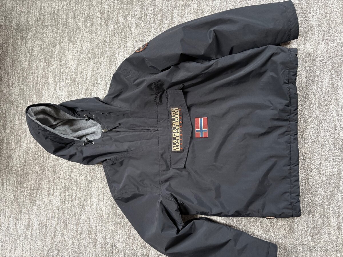 Zimna bunda Napapijri
