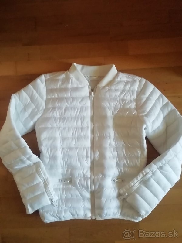 Biela prechodna bunda