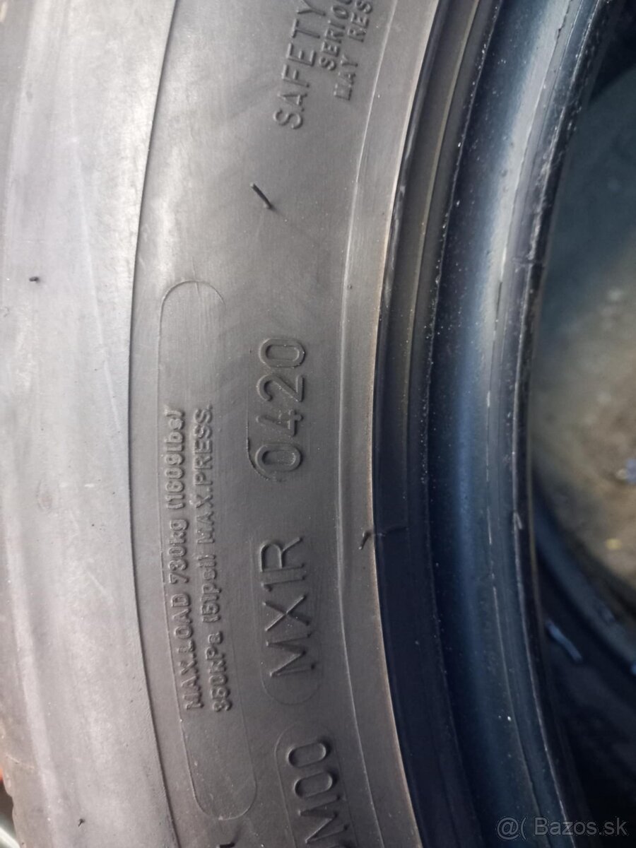 Pneumatiky letné 2ks - DUNLOP 225/55/R17