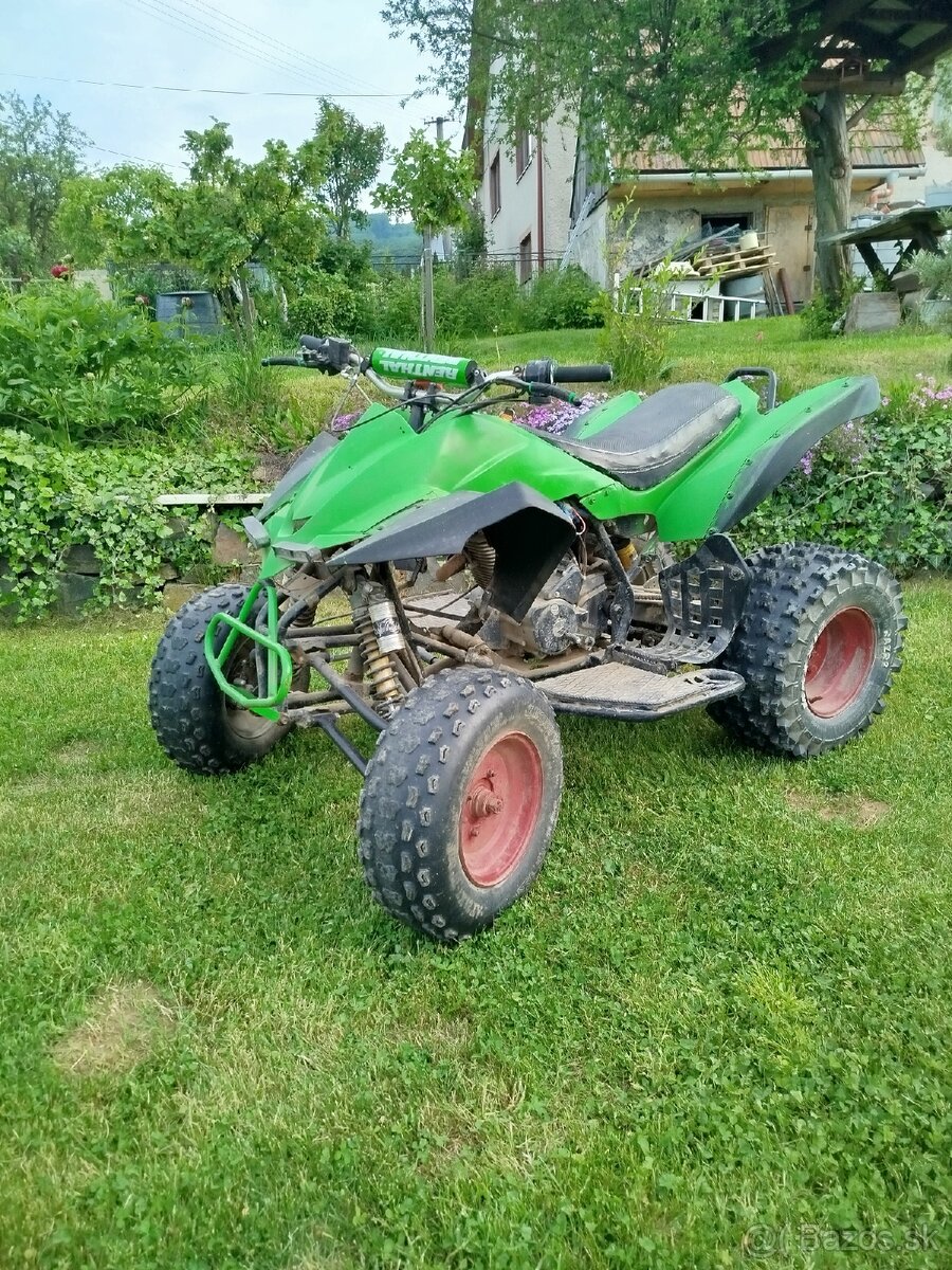 250 štvorkolka