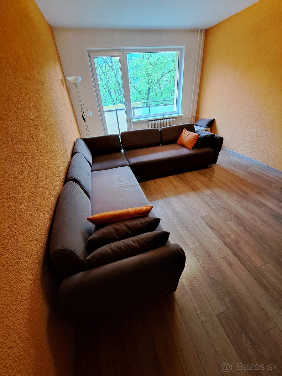 Rohová sedačka, prezliekateľná