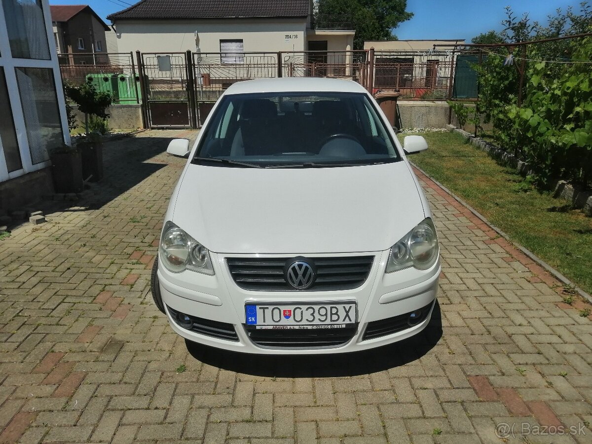 Volkswagen Polo 1,4 benzín, výkon 59 KW