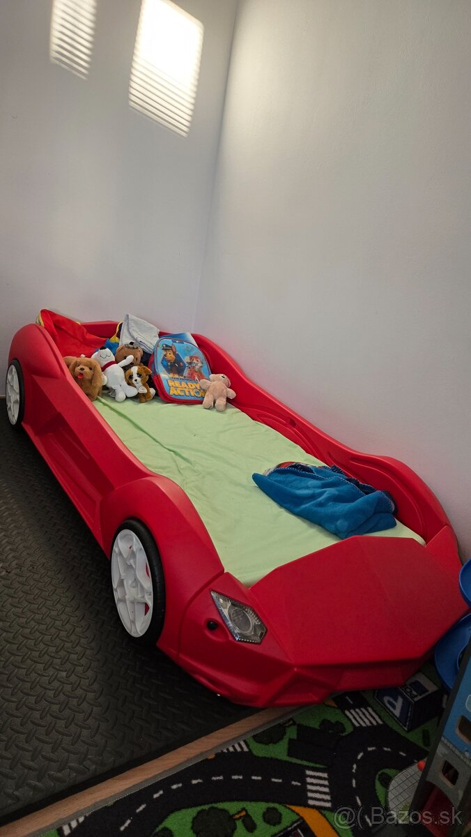 Detská postel auto