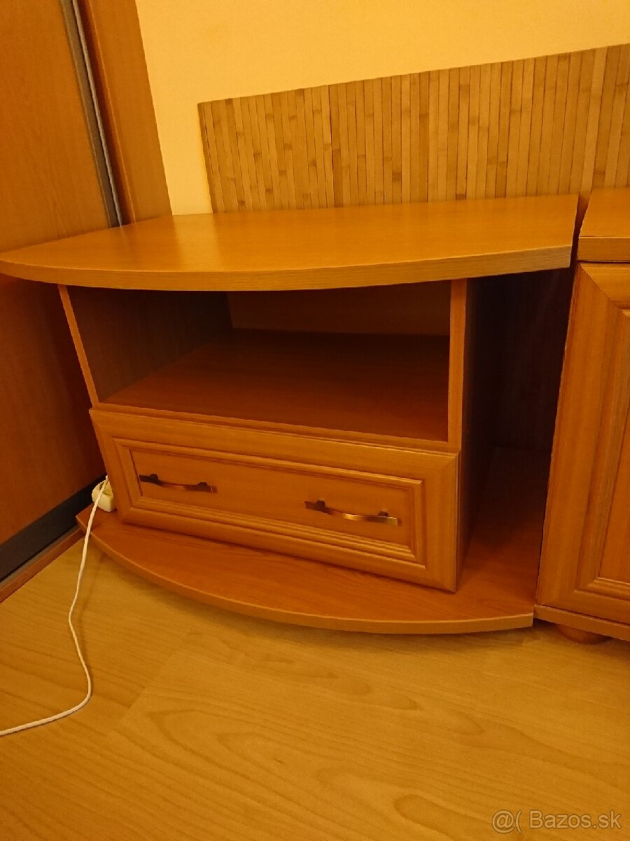 Nábytok