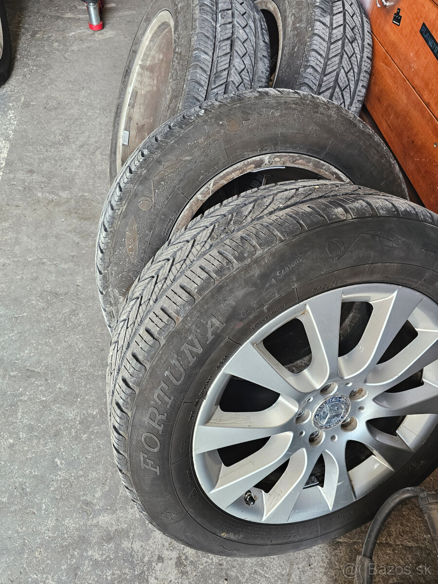 >>4xCELOROČNÉ PNEU + DISKY 18"aj na GLC,GLK, TIGUAN, TOUARE