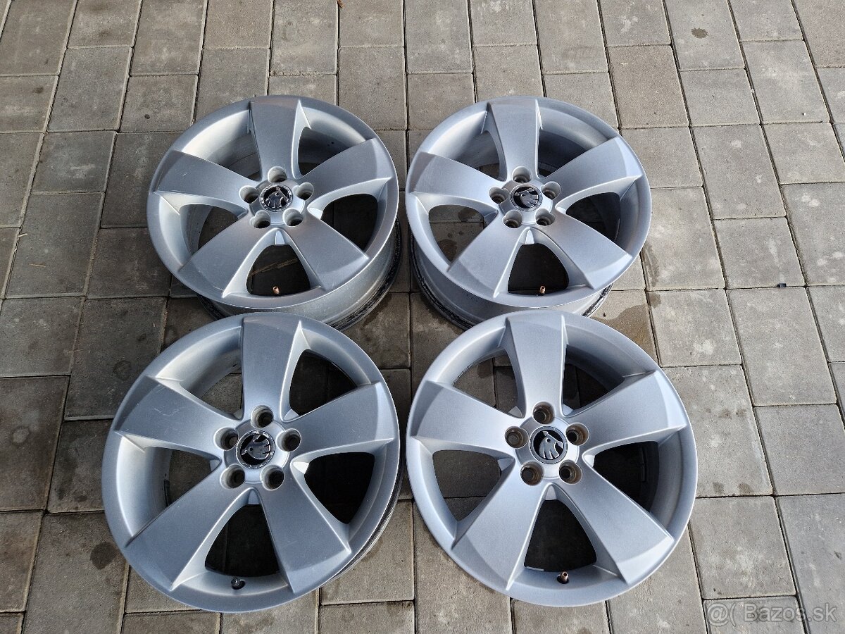 Skoda 5x100 R16-Mam pneu