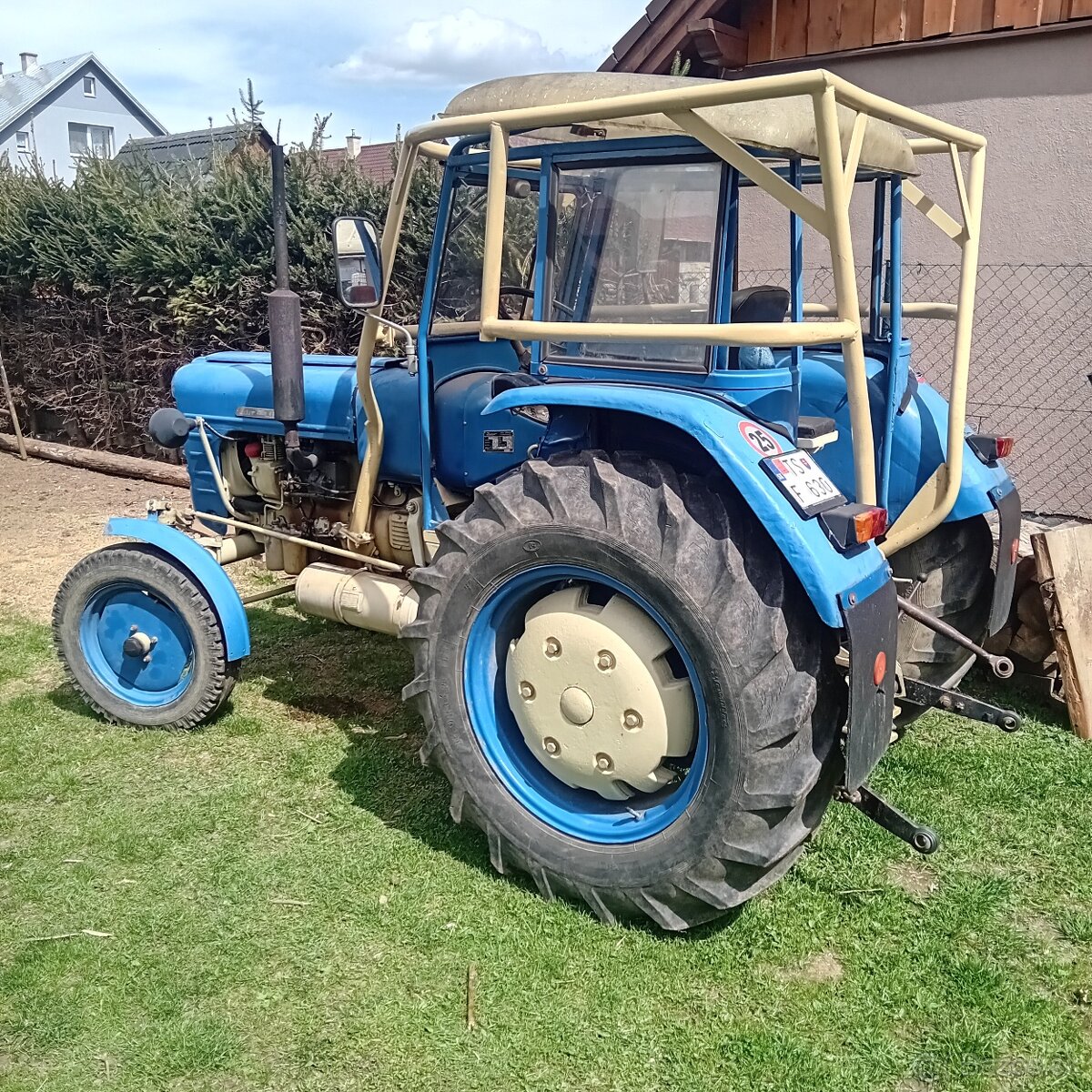 Zetor 4011