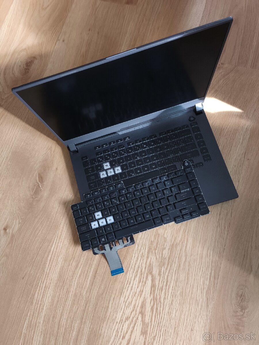 Asus Rog strix G513IM
