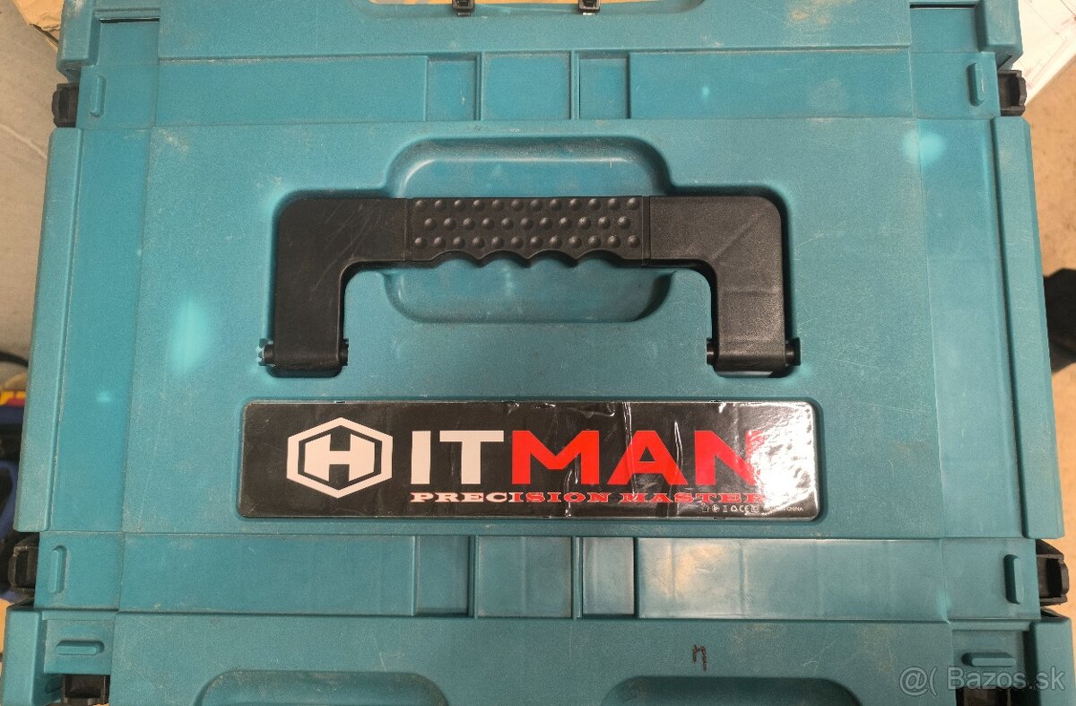 Kúpim kufor od hitmana