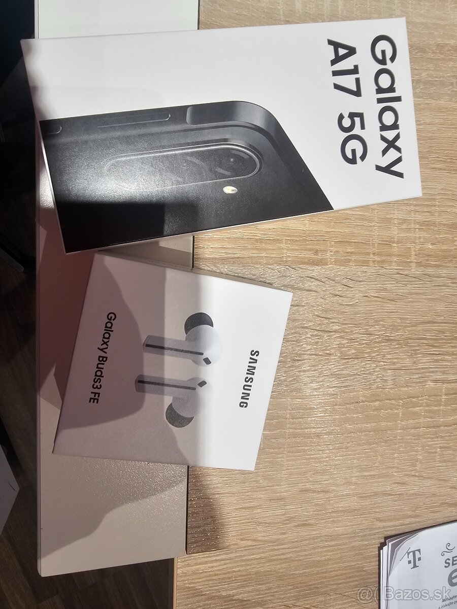 Samsung galaxy A17 + Samsung Bids 3 FE
